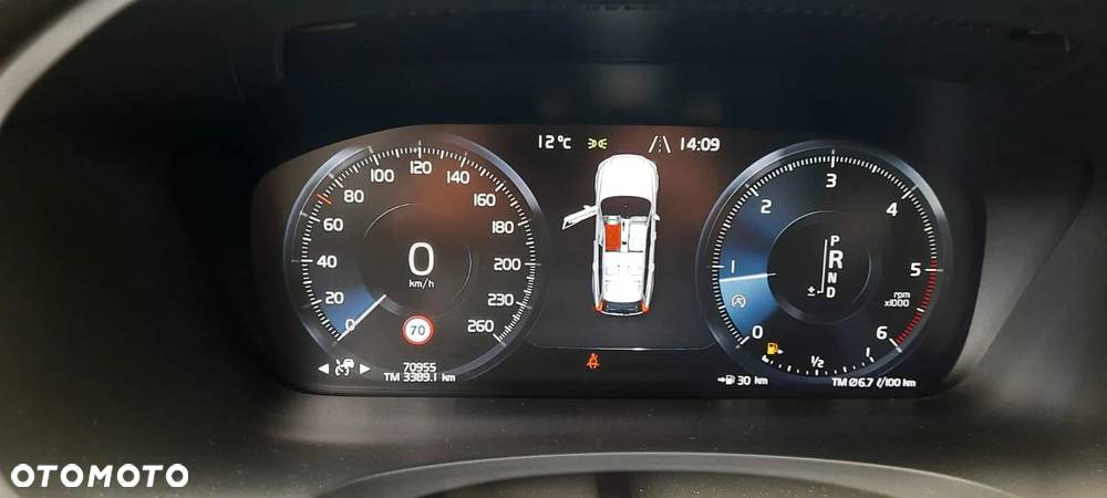 Volvo V90 Cross Country D4 AWD Geartronic Pro - 17