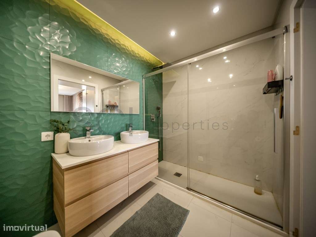 Apartamento Duplex T3+2 Parque Luso Box para Duas Viaturas-36