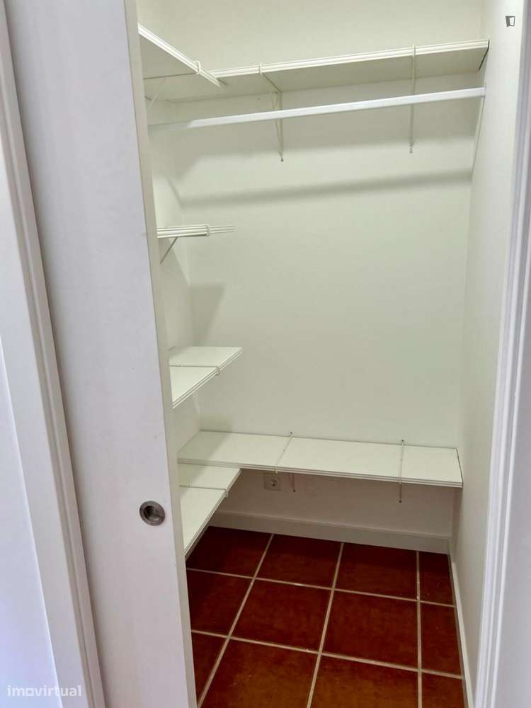 Quarto - localizado em Cascais Lisbon - Grande imagem: 3/17