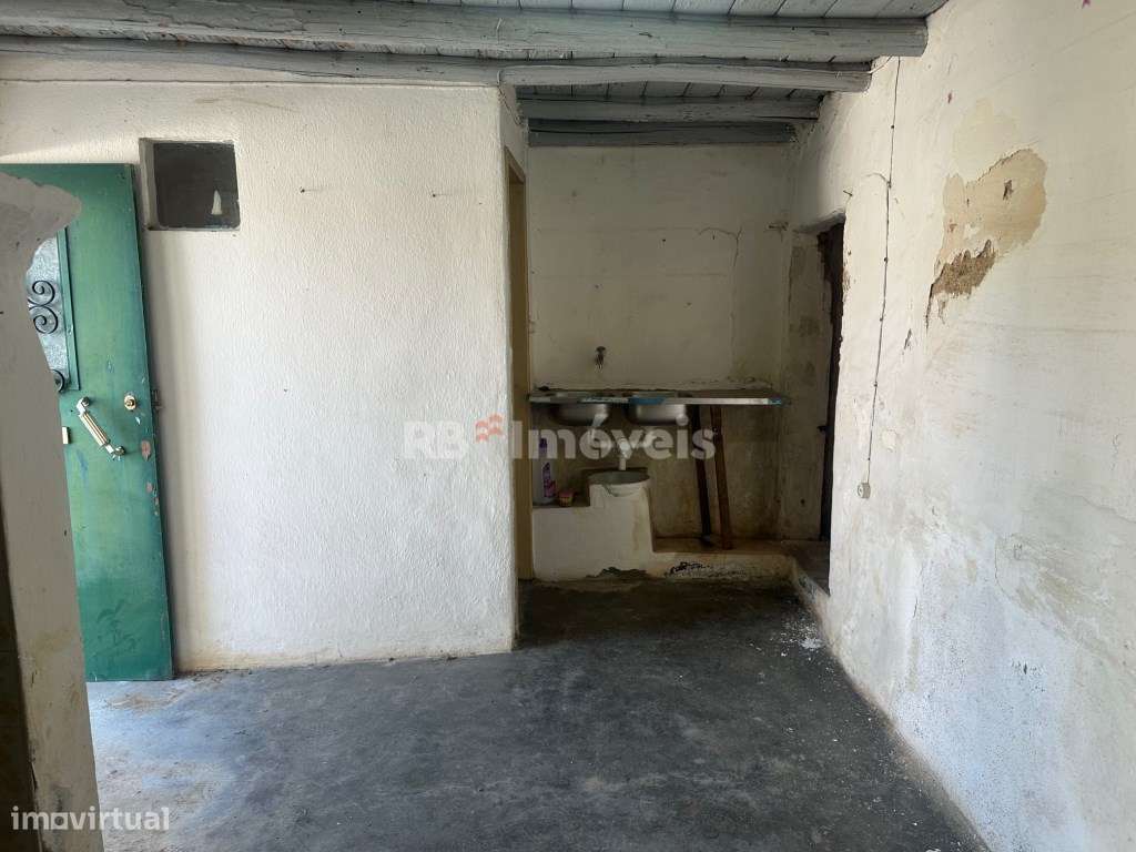 Casa de Aldeia no Centro Histórico de Monte da Pedra-4