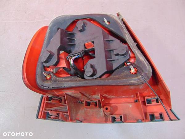 AUDI A4 B5 SEDAN 94-97 LAMPA PRAWA TYŁ TYLNA 8D0945096 - 6