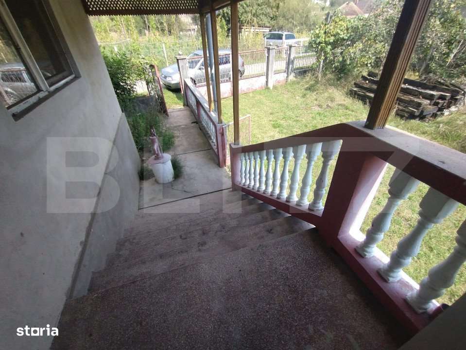 Casa 140mp,curte si teren imprejmuit 800mp,+teren extravilan 2ha, zona - Imagine principală: 3/12