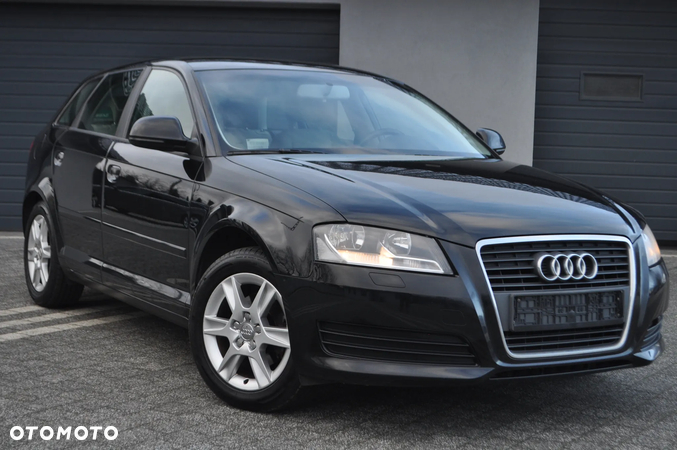 Audi A3 1.6 Attraction - 24