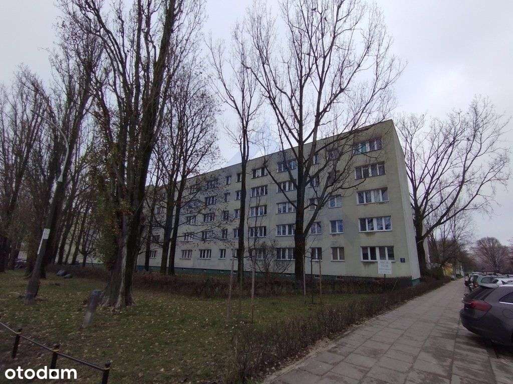 Sprzedam trzykpokojowe mieszkania Warszawa Stegny-12