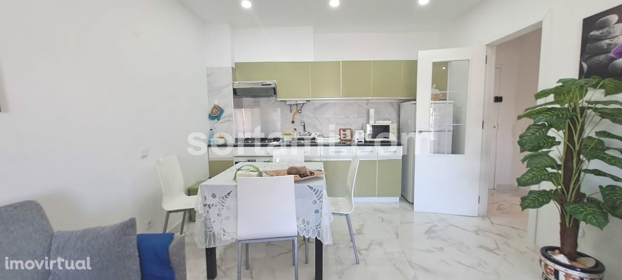 Apartamento T1 Venda em Quarteira,Loulé