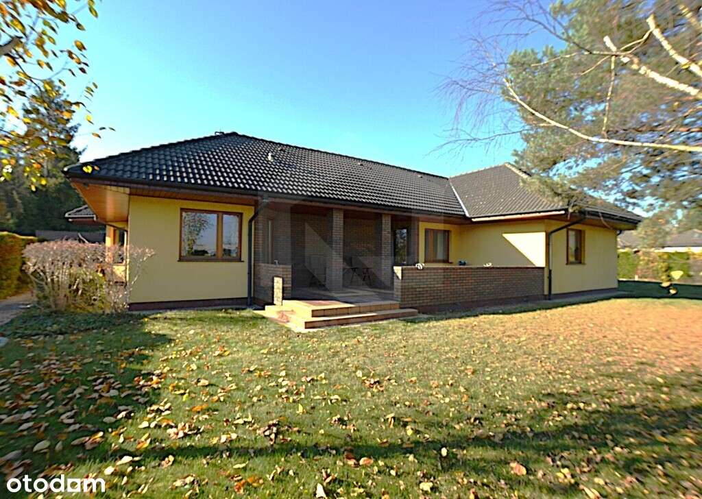 Wyjątkowy dom z atrium - Pełny obrazek: 1/20