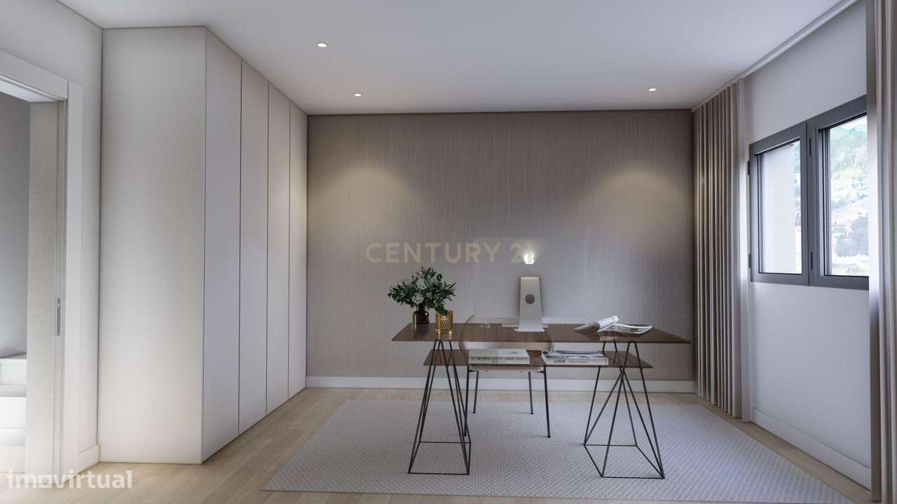 Moradia T4 na Venda do Pinheiro — Elegância, Conforto e Qualidade de V-13