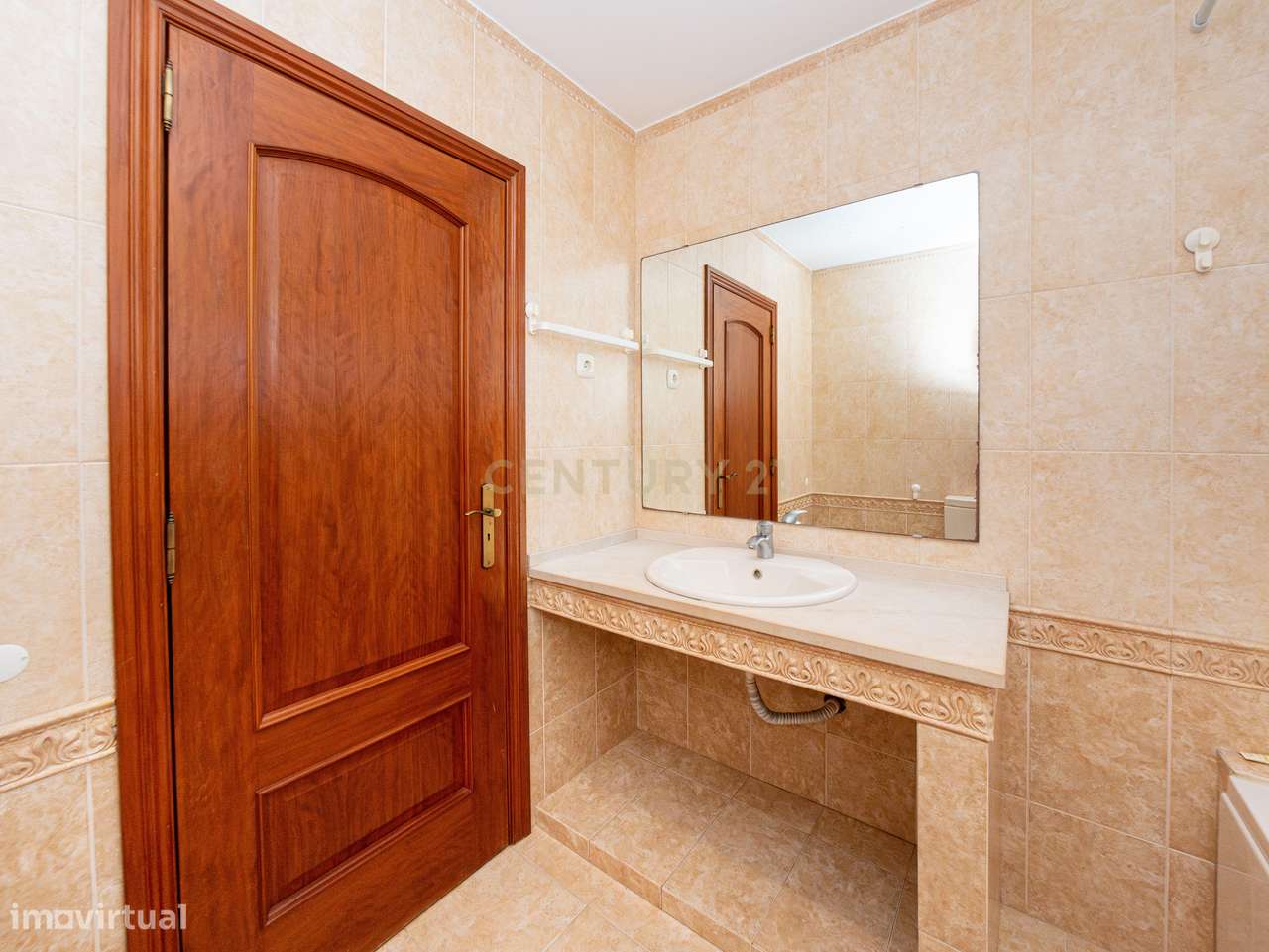 Urbanização Casa Nova Romeirão - Moradia T4 geminada-25