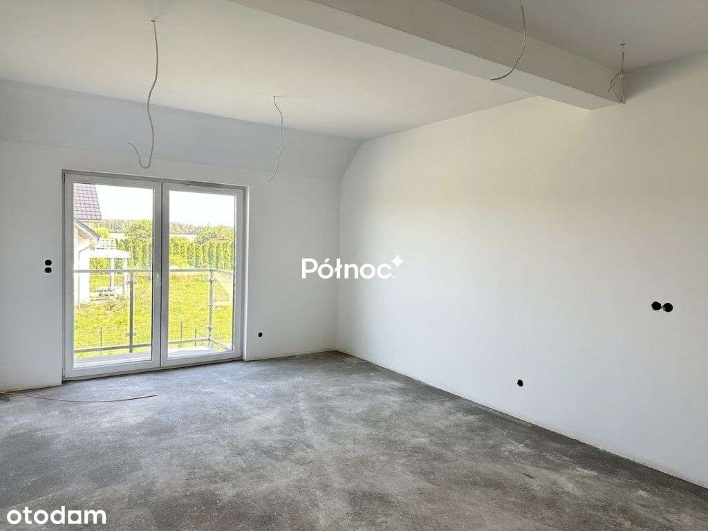 Nowe 3 pok., parking na 2 auta, strych, 2 balkony-9