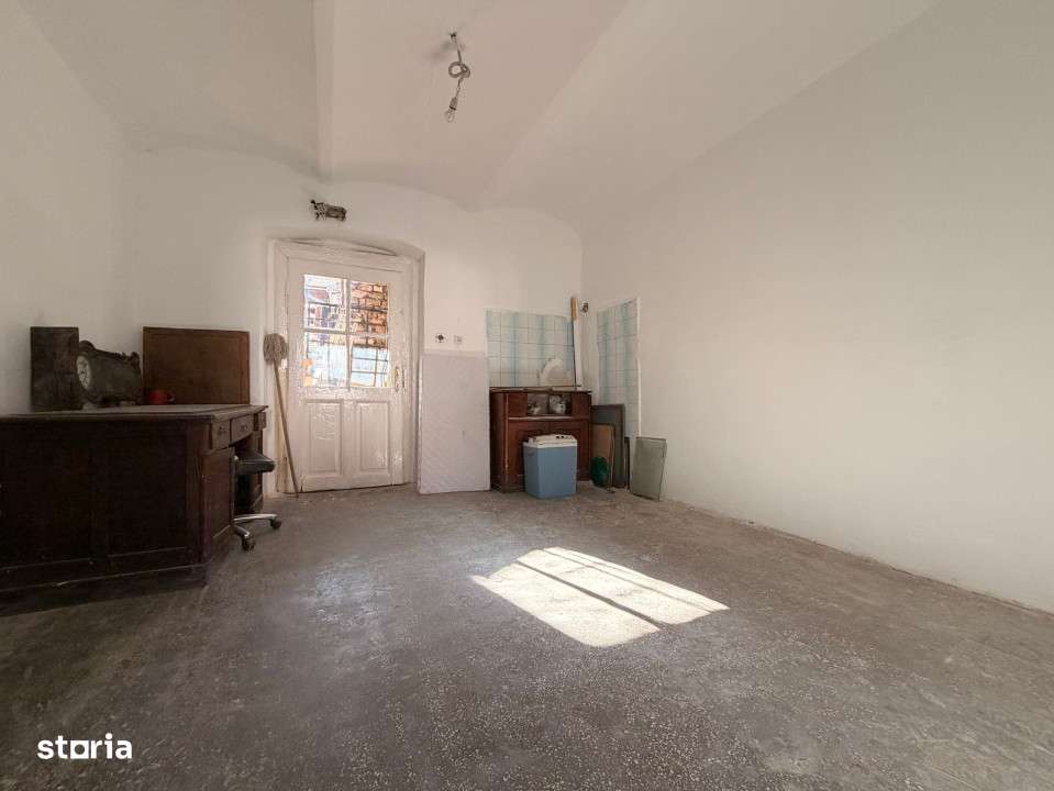 COMISION 0% - Spatiu birou, 4 incaperi, 65 mp -  Balcescu - Imagine principală: 5/7