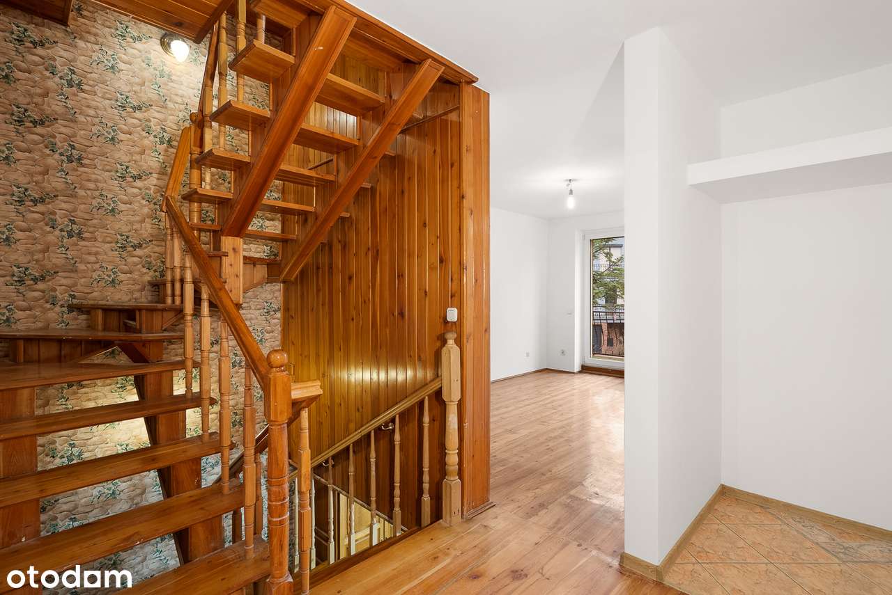 Dom na poznańskim Piątkowie z potencjałem 182 m2-11