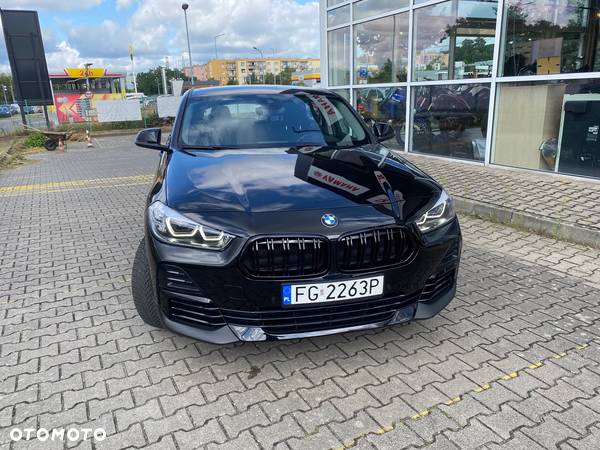 BMW X2 sDrive18d Advantage - 2