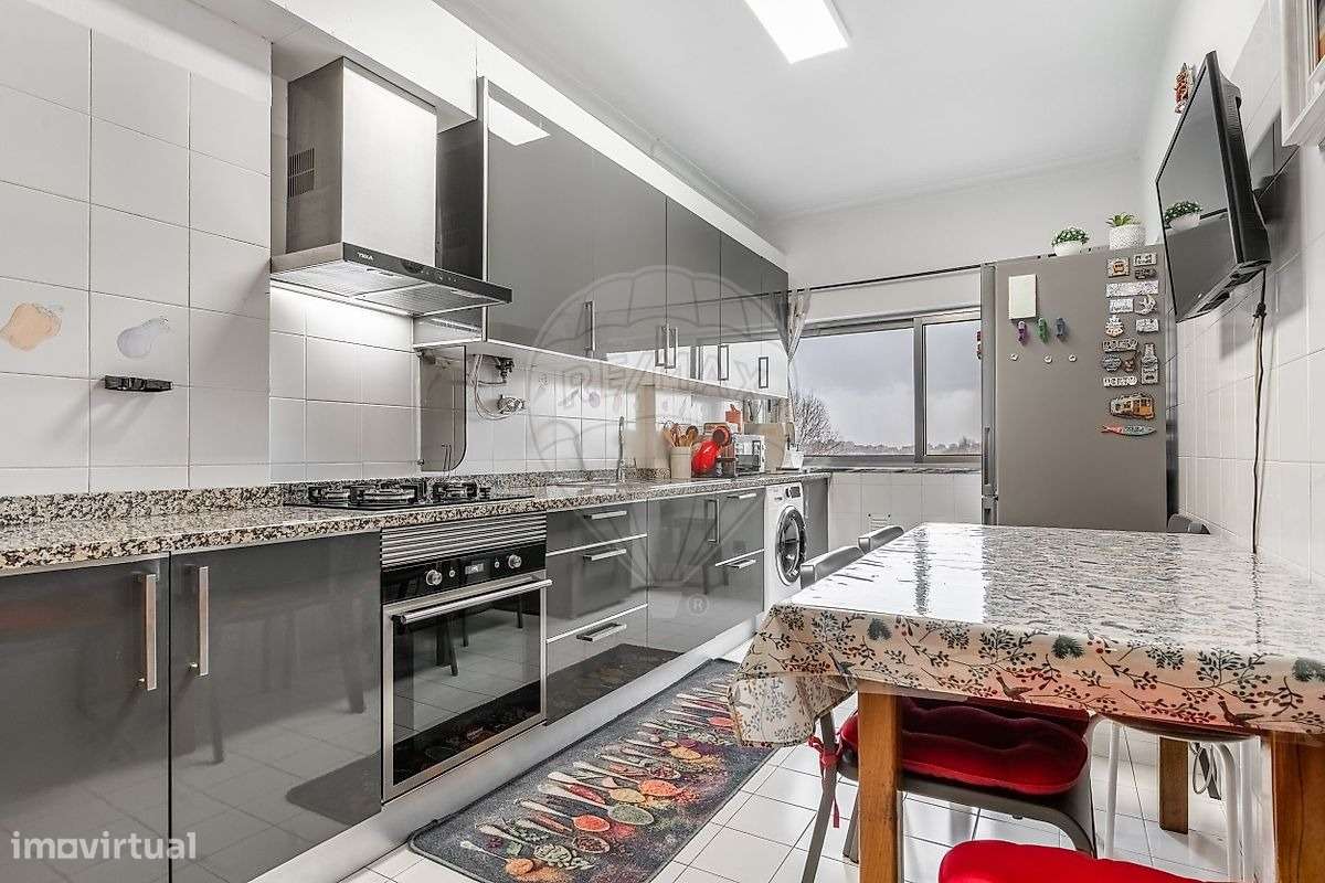 Apartamento T3 situado em Braga - Grande imagem: 3/26