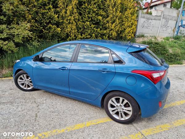 Hyundai I30 1.6 CRDi Comfort EU5 - 20