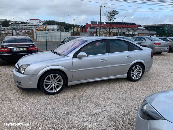 Opel Vectra 2.2 DTR Sport - 4