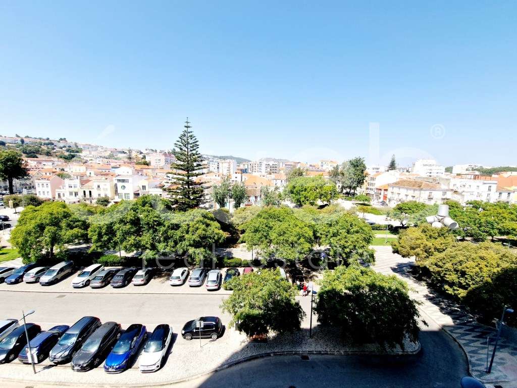 Apartamento T2, Luísa Todi, Setúbal-2