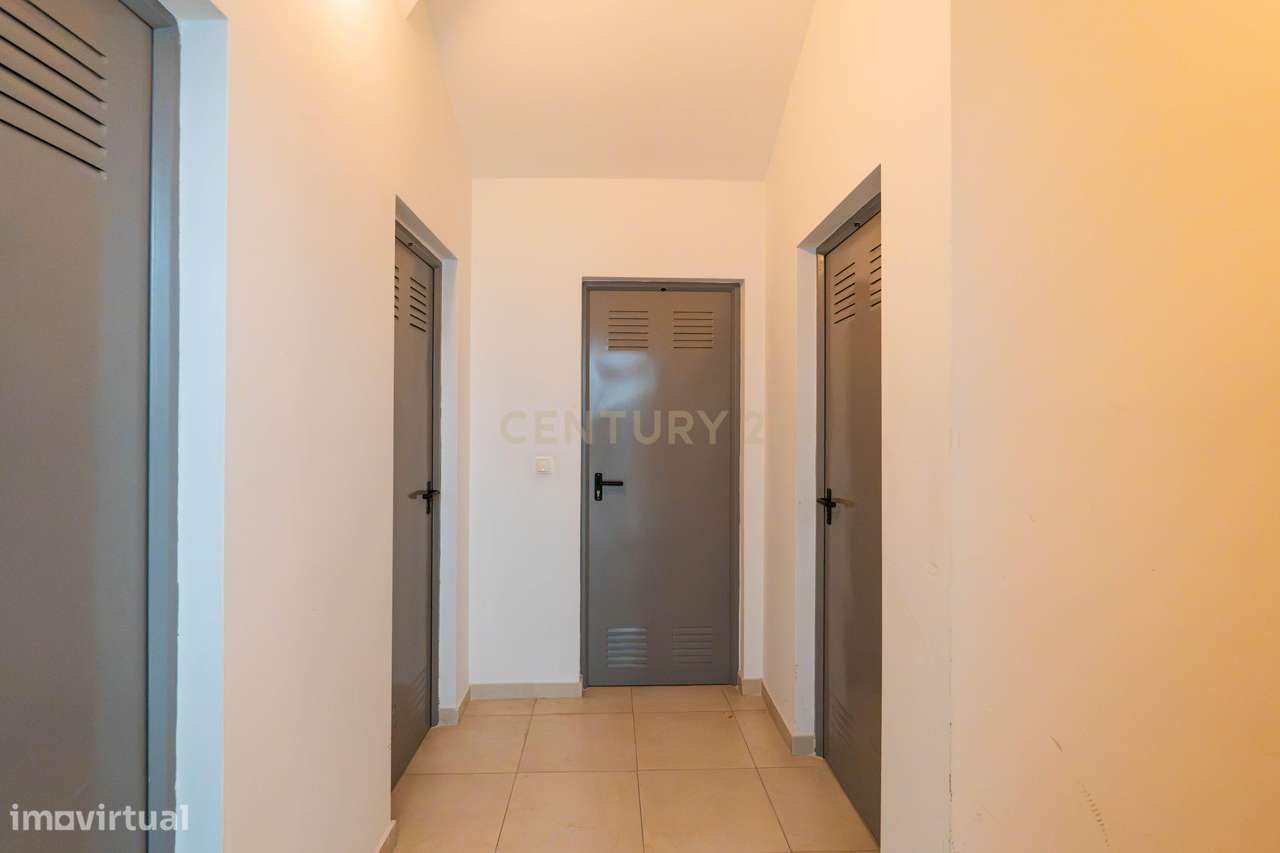 T2 com 115m² na Quinta de São Macário | Varandas | Elevador | Arrecada-39