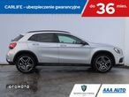 Mercedes-Benz GLA - 7