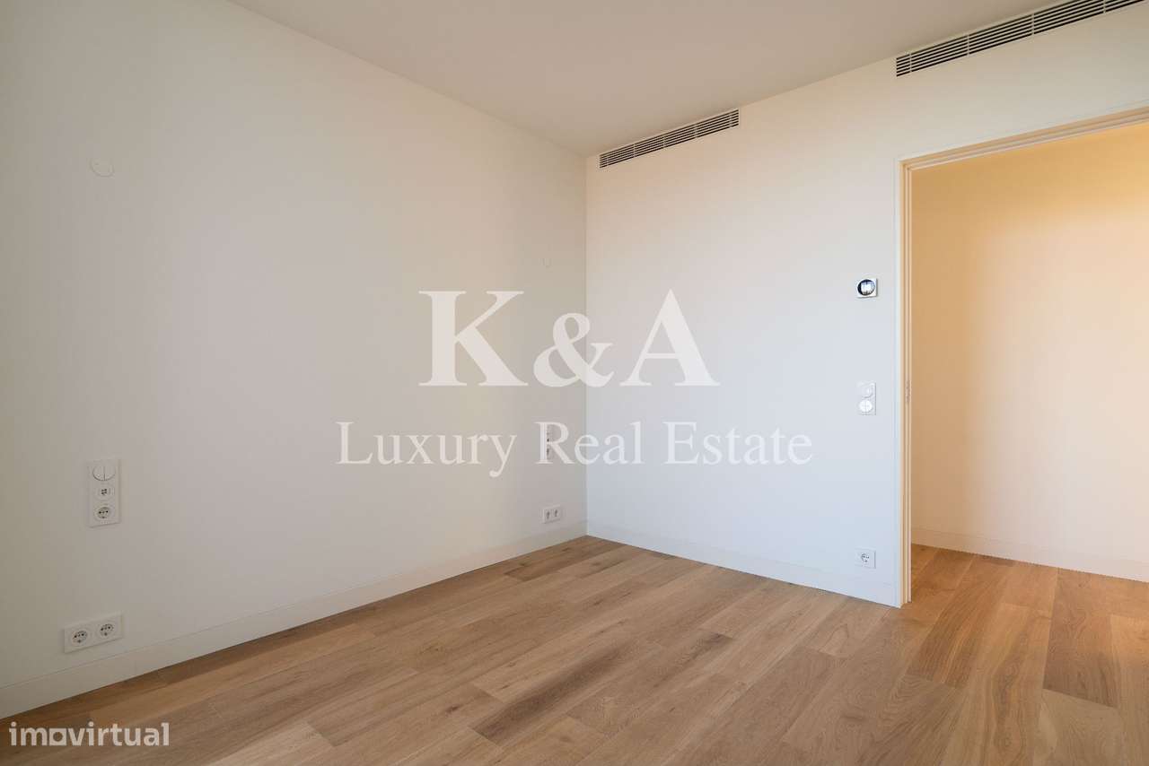 Apartamento T4 com vistas panorâmicas na Foz.-11