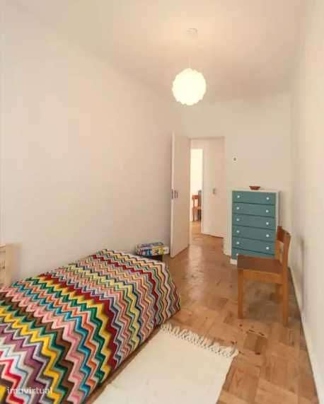 Apartamento Mobilado T2 para Arrendamento em São Simão - Grande imagem: 4/7