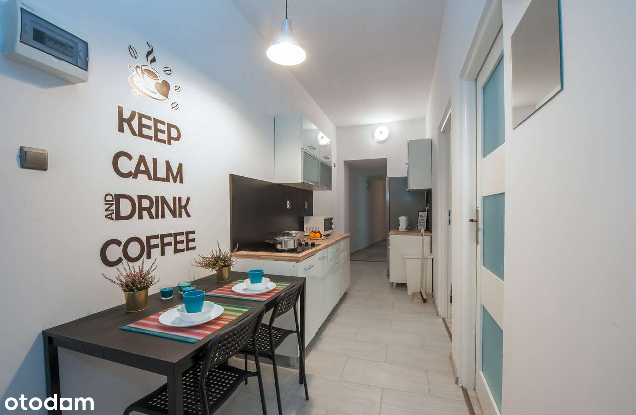 Wejścia z dwóch klatek, mieszkanie inwestycyjne w formie dwóch 54m2-11