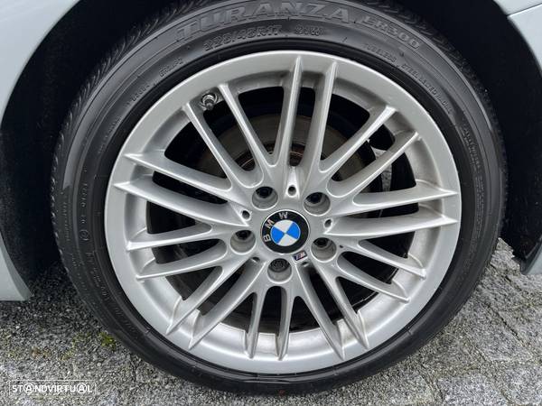 BMW 218 d Pack M - 24