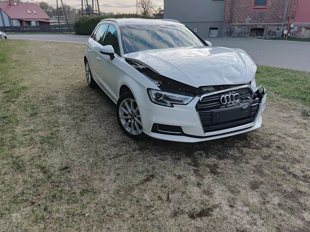 Audi A3 8V 1.6 TDI (clean diesel) S line Sportpaket 2017