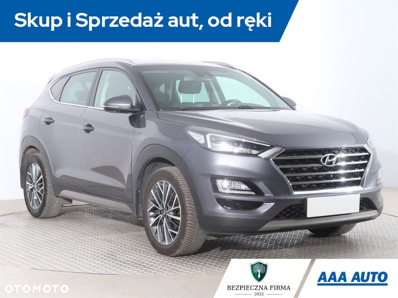 Hyundai Tucson - 2