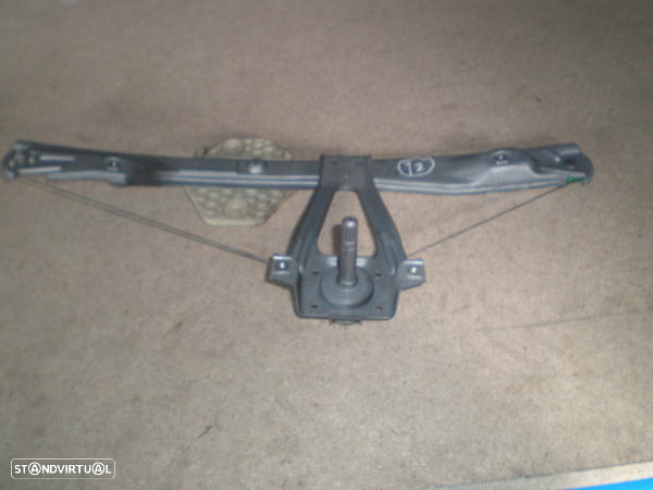 Elevador Manual 7700842233 RENAULT CLIO 2 2002 5P TE - 1