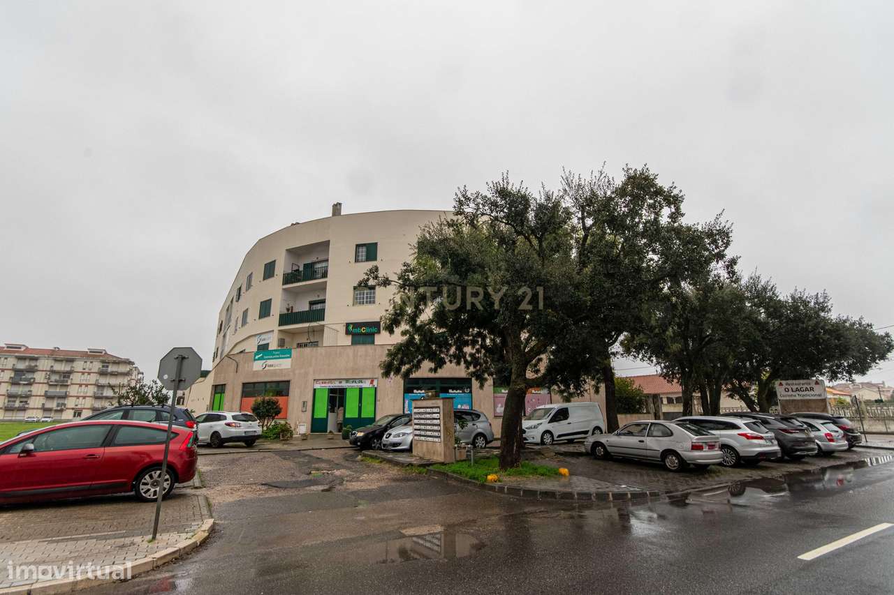 Apartamento Renovado em Samora Correia, Benavente-18