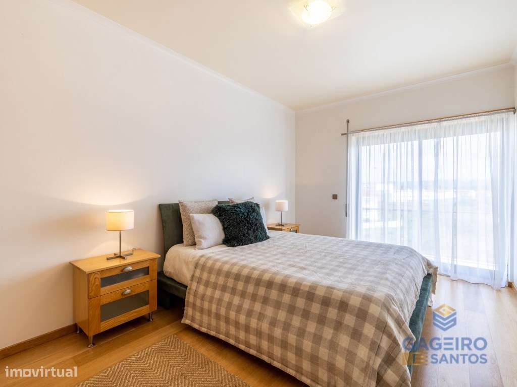 Espaçoso apartamento T3 com terraço privativo - São Martinho do Porto-21