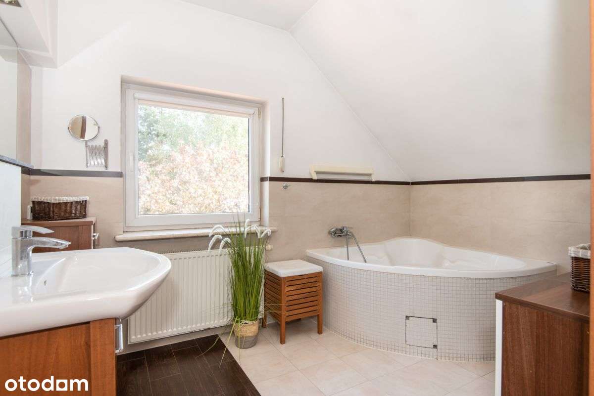 Dom Skórzewo - "pół bliżniaka" połączony garażem-12