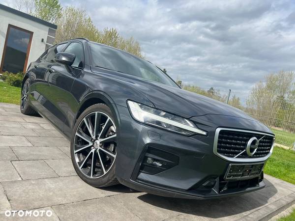 Volvo V60 D4 Geartronic R-Design - 1