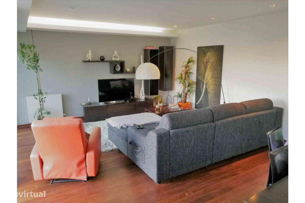 Apartamento T3 de Excelentes acabamentos - Grande imagem: 5/15