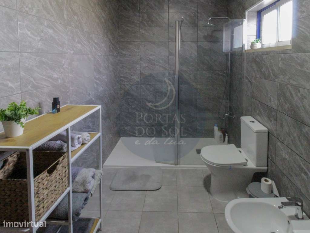 Moradia V3 c garagem em 1.040 m2 a 1 hora de Lisboa-16