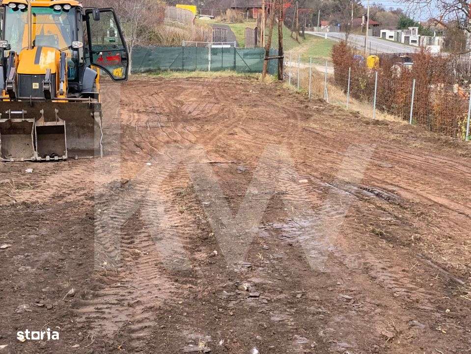 Teren Intravilan de vanzare -Tropinii Rasinari 565 mp - Imagine principală: 2/18