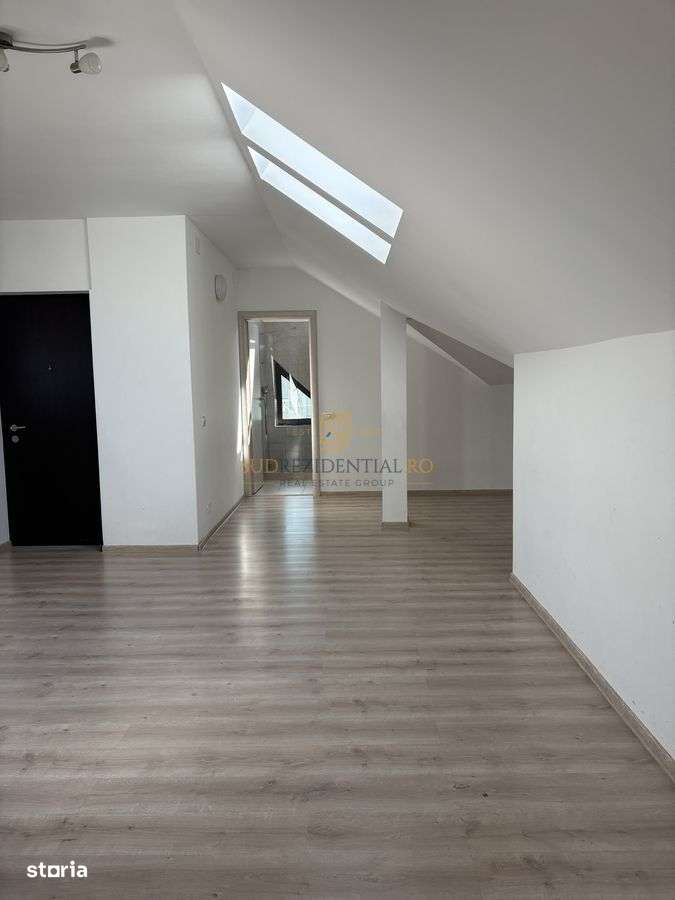 Garsoniera spatioasa, Antiaeriana- Rahova, 0% comision - Imagine principală: 2/9