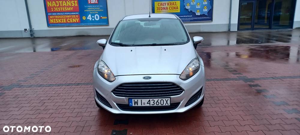 Ford Fiesta 1.5 TDCi Ambiente - 3