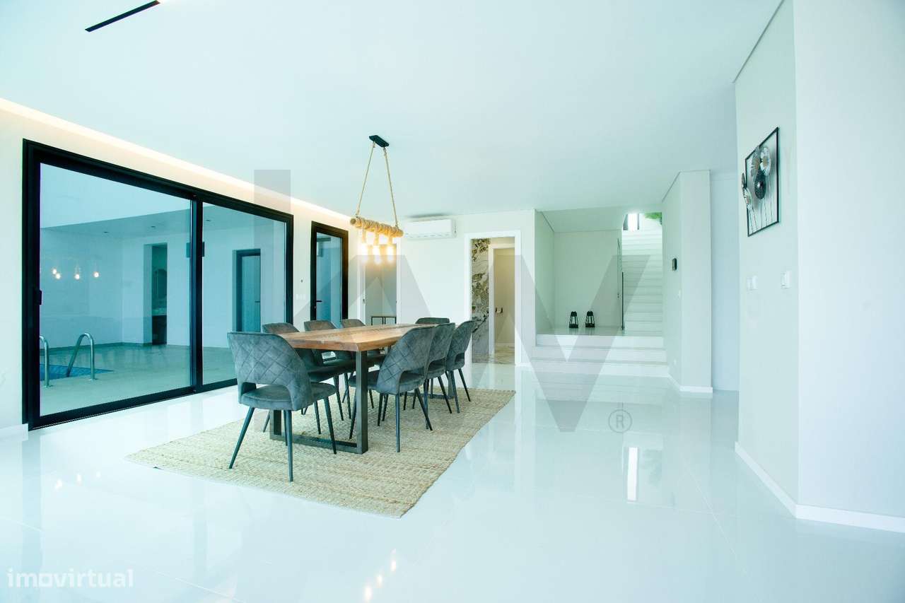 Moradia de luxo com piscina interior e vista verde e mar | Pico da Ped - Grande imagem: 5/44