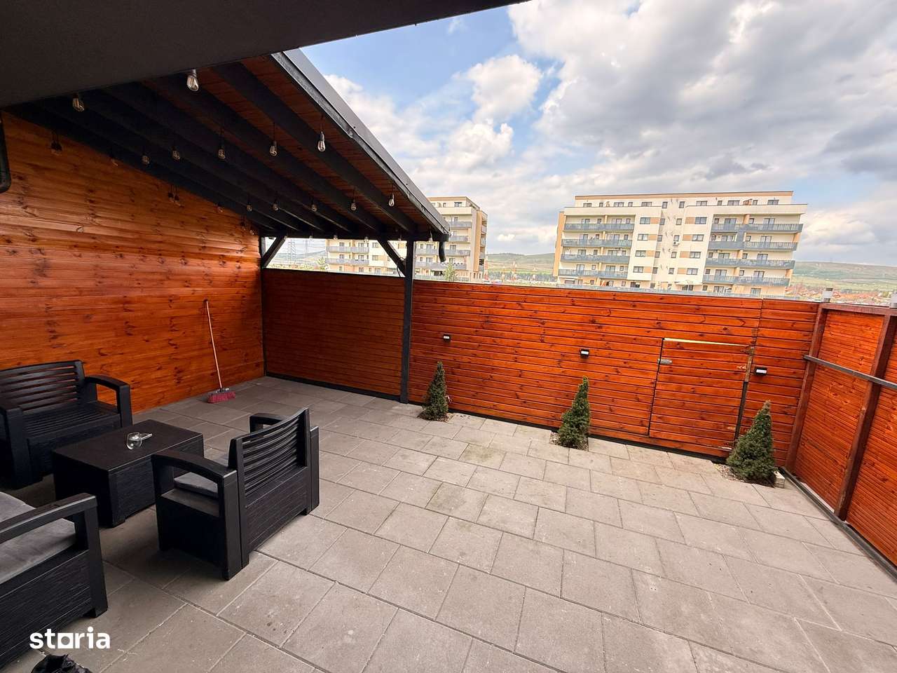 Casa insiruita zona Sesu de Sus-7