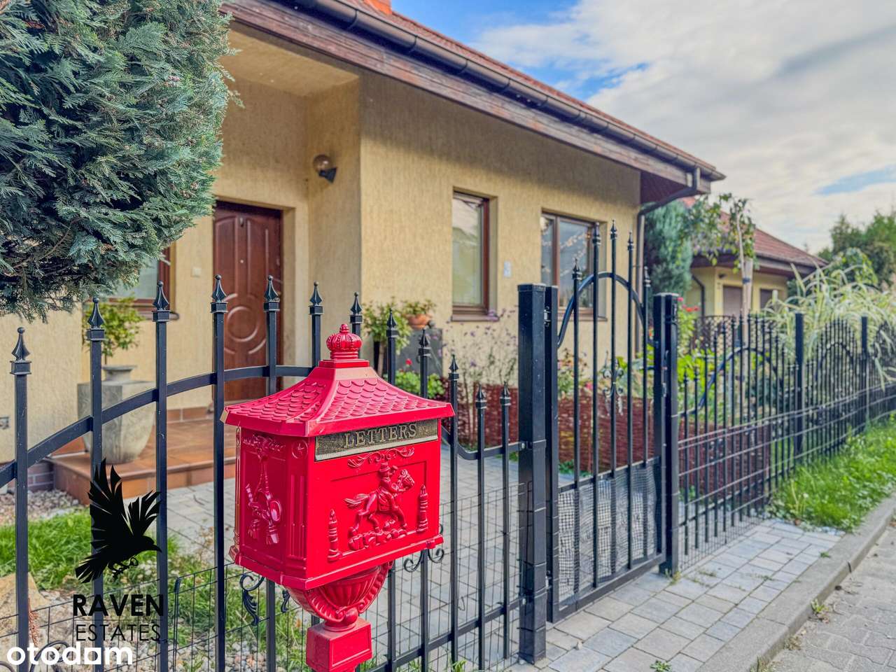 Klimatyczny dom na kameralnym, zielonym osiedlu - 200mkw, sauna, garaż-15