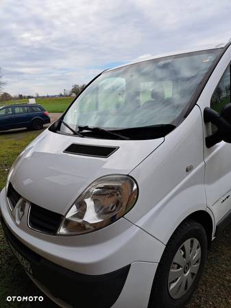 Renault Trafic 2.0 dCi 115 Combi L2H1 - 9