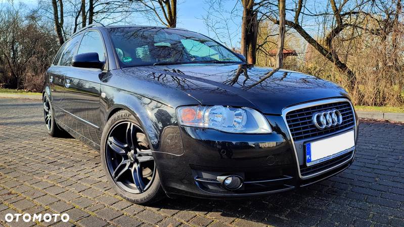 Audi A4 Avant 2.0 TDI DPF - 1