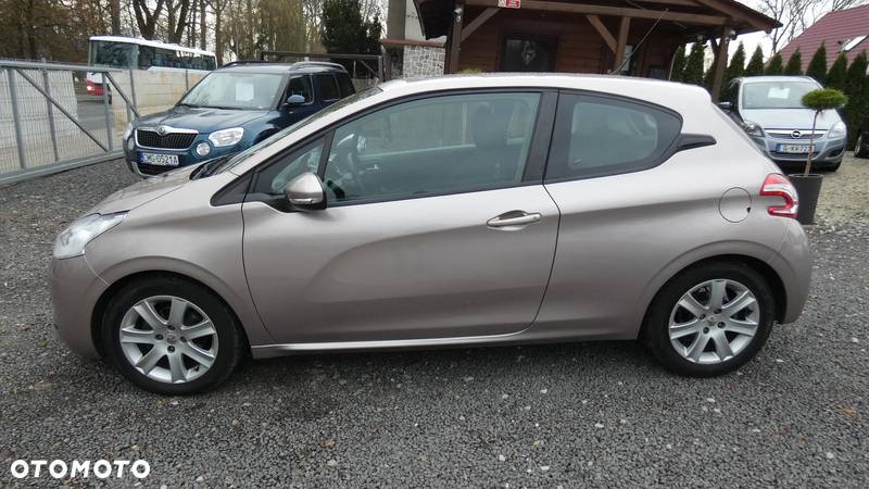 Peugeot 208 1.4 VTi Active - 4