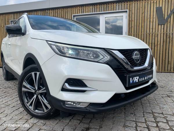 Nissan Qashqai 1.5 dCi N-Connecta 18 - 20