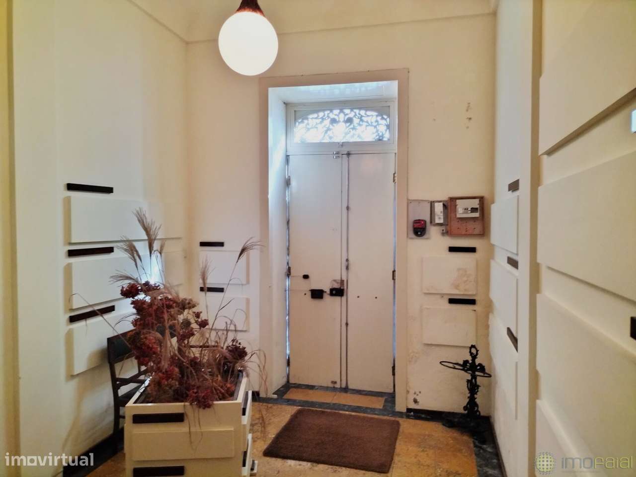 T7 + 2 Espaços Comerciais|Matriz-5