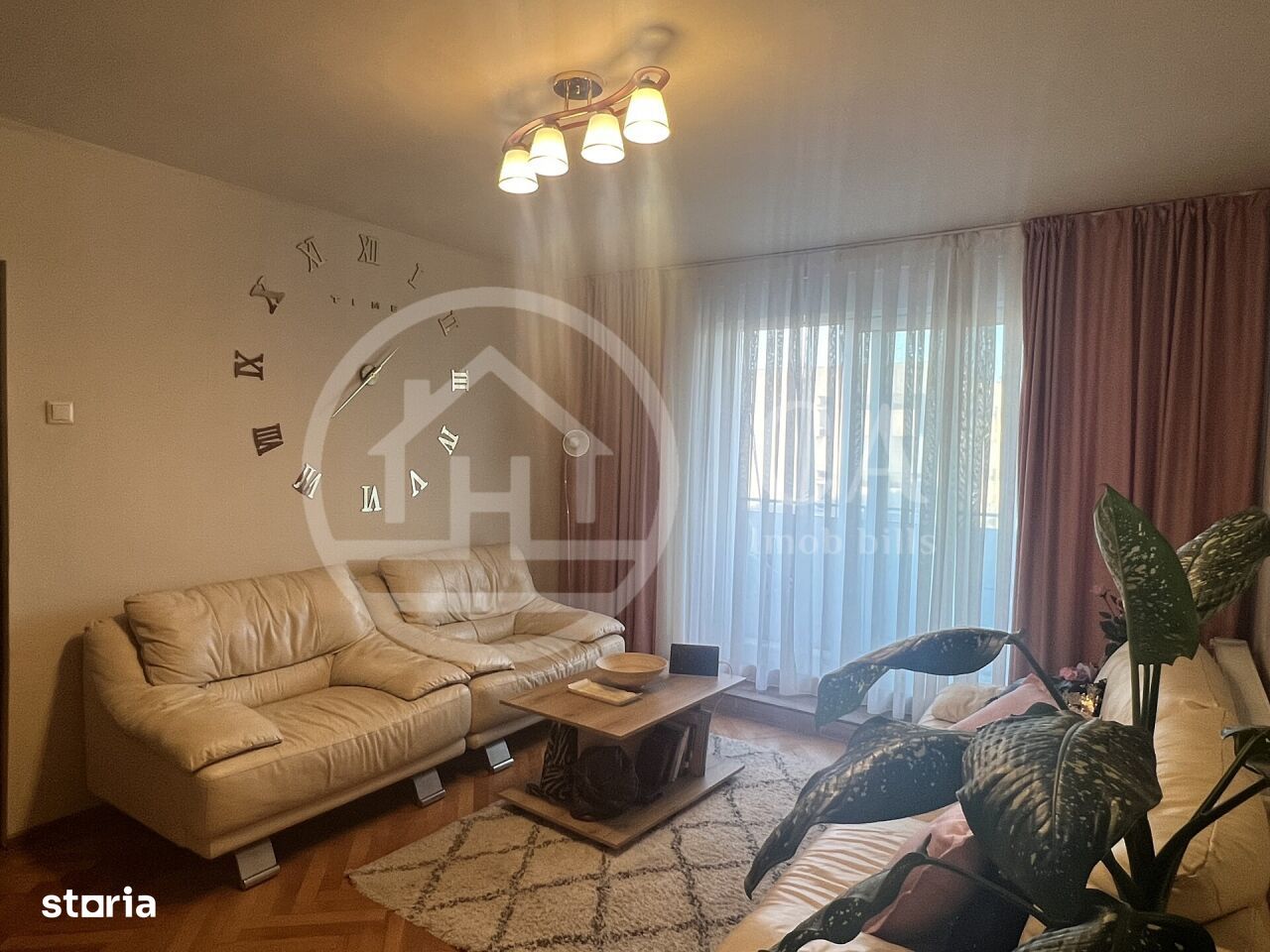 Apartament cu 3 camere de vanzare Cantemir Oradea