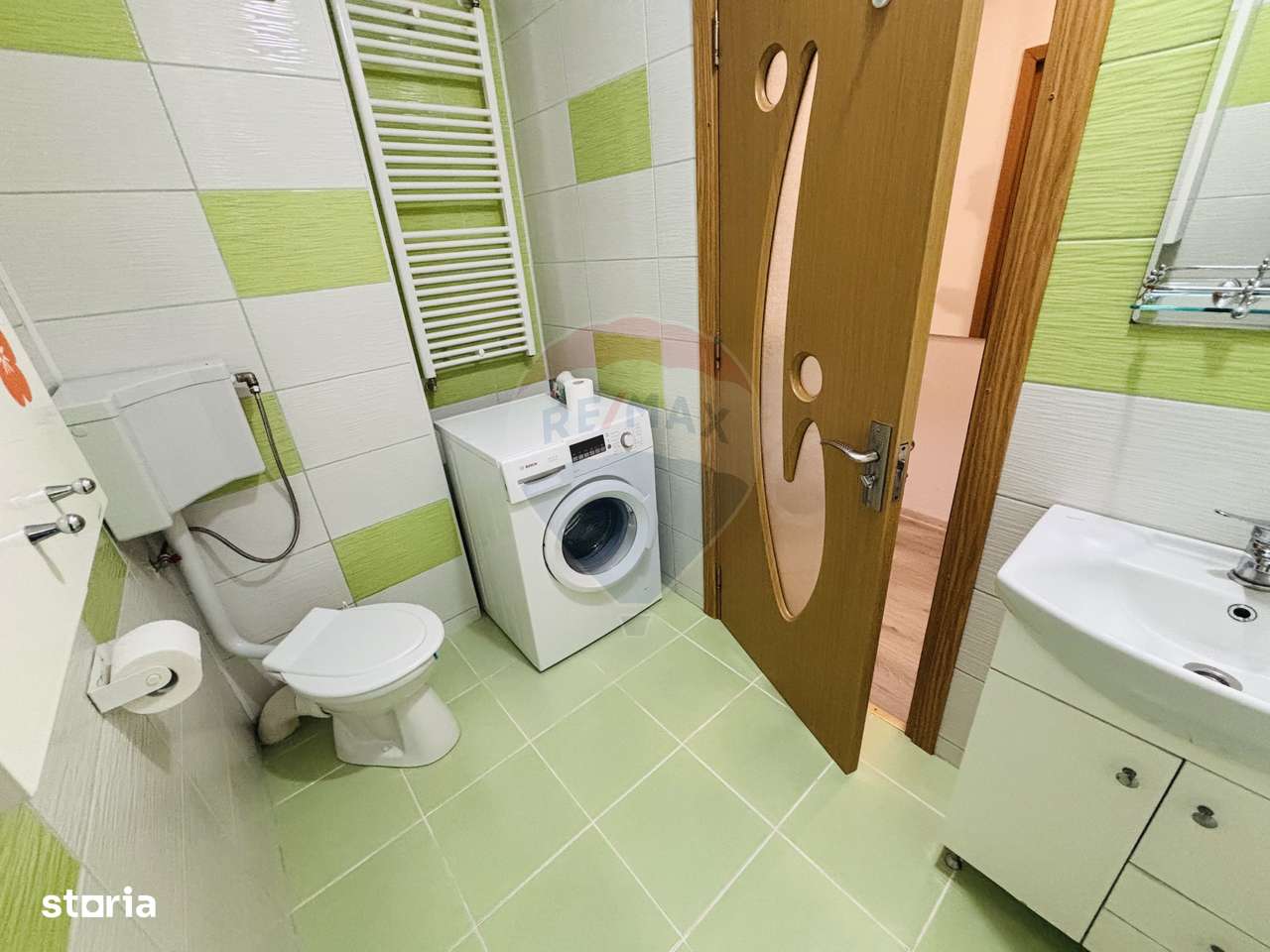 Apartament spatios de vânzare 2 camere EROILOR . VOLUNTARI A3-16