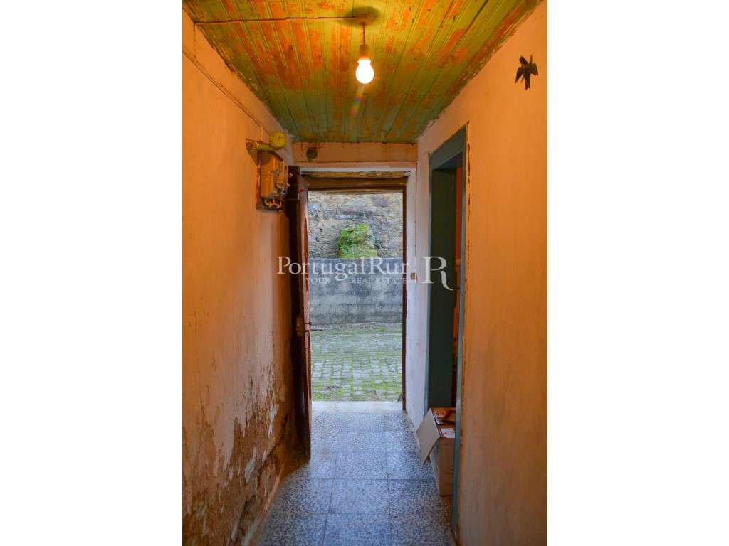 Casa Rústica para Recuperar - Grande imagem: 3/21