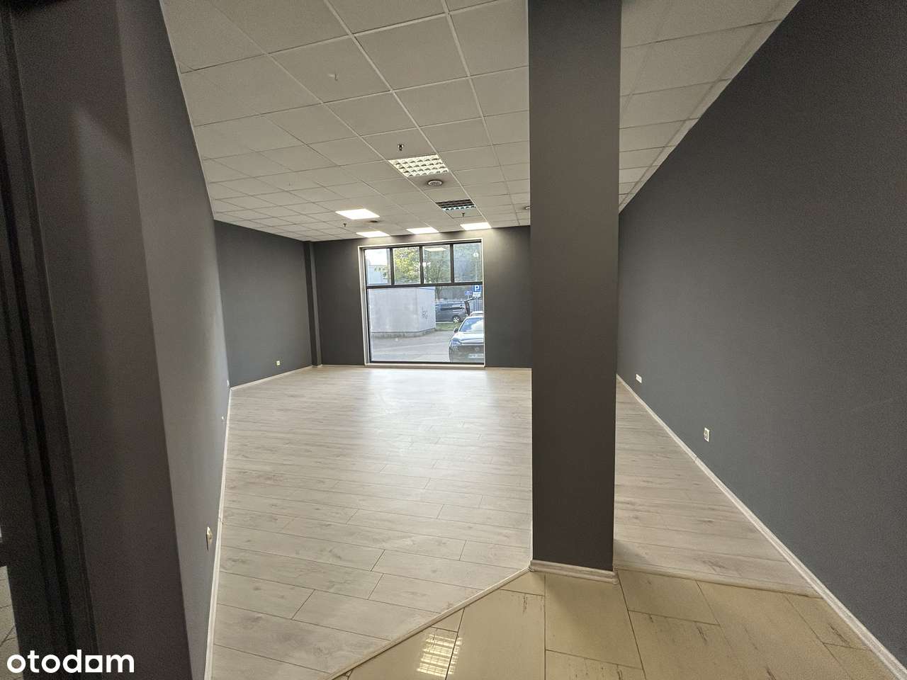 Bezpośrednio lokal do wynajęcia z witrynami w samym centrum Legionowa - Pełny obrazek: 5/6